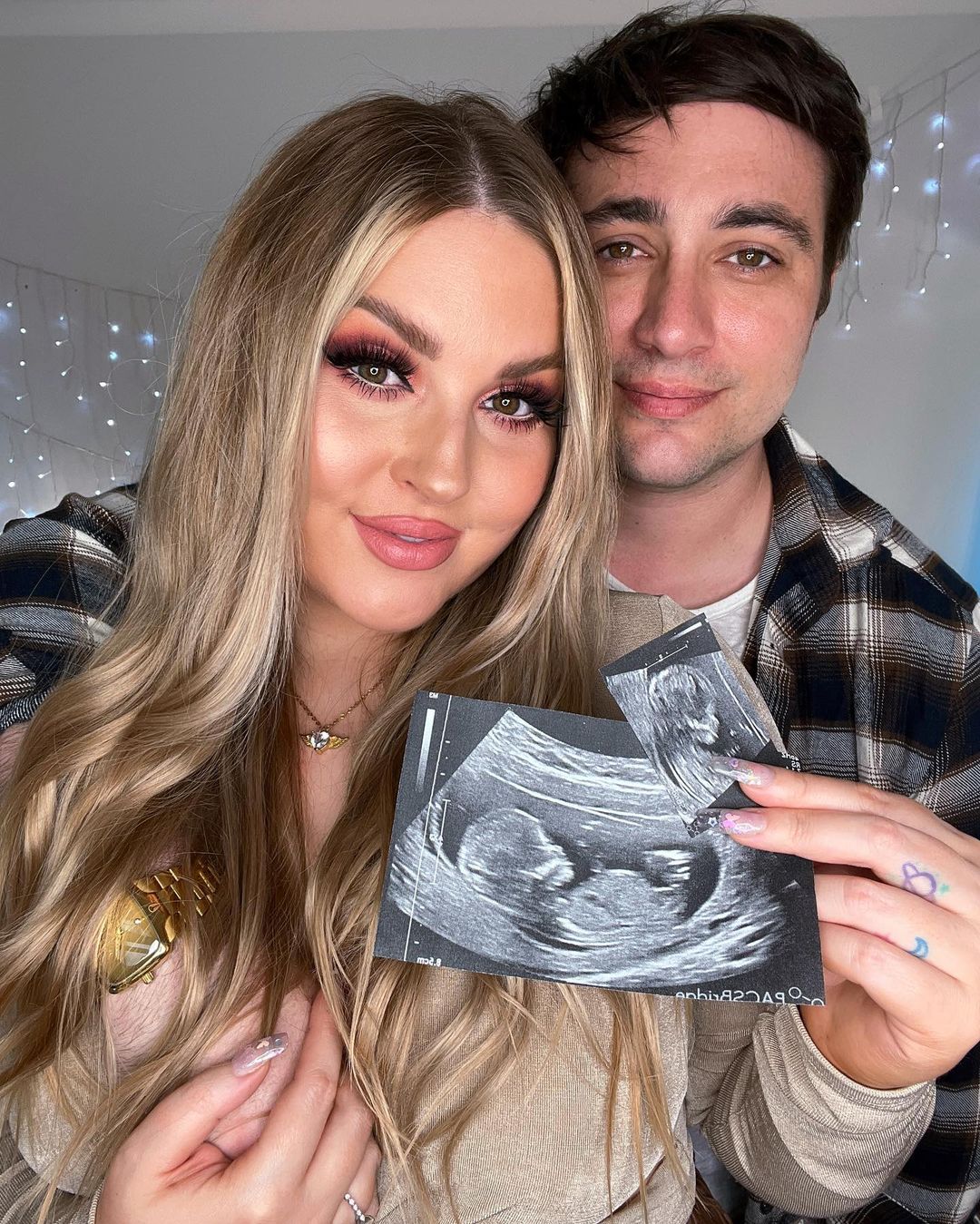 YouTuber Shannon Harris Is Pregnant – BabyNames.com