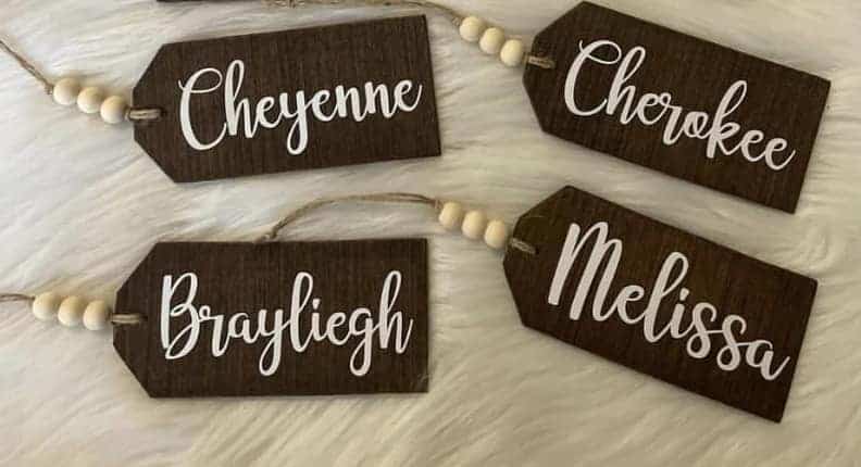 Name tags with the names Cheyenne and Cherokee at top.
