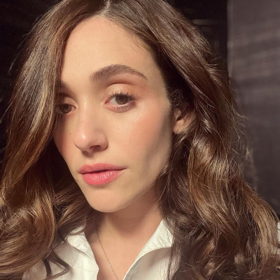 Surprise! Actress Emmy Rossum is a Mom of Two, Announces She Privately ...